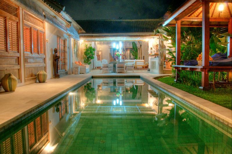 Coco Poco Villa Seminyak Bilik gambar