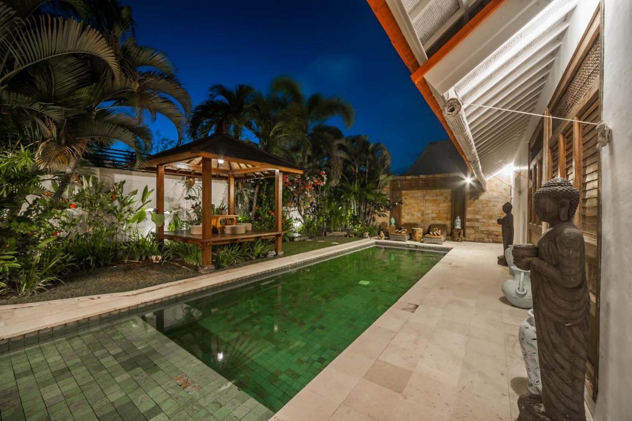 Coco Poco Villa Seminyak Luaran gambar