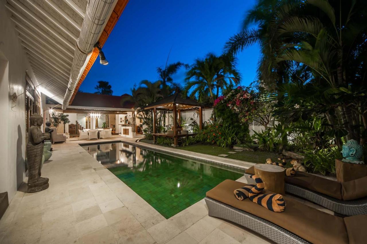 Coco Poco Villa Seminyak Luaran gambar
